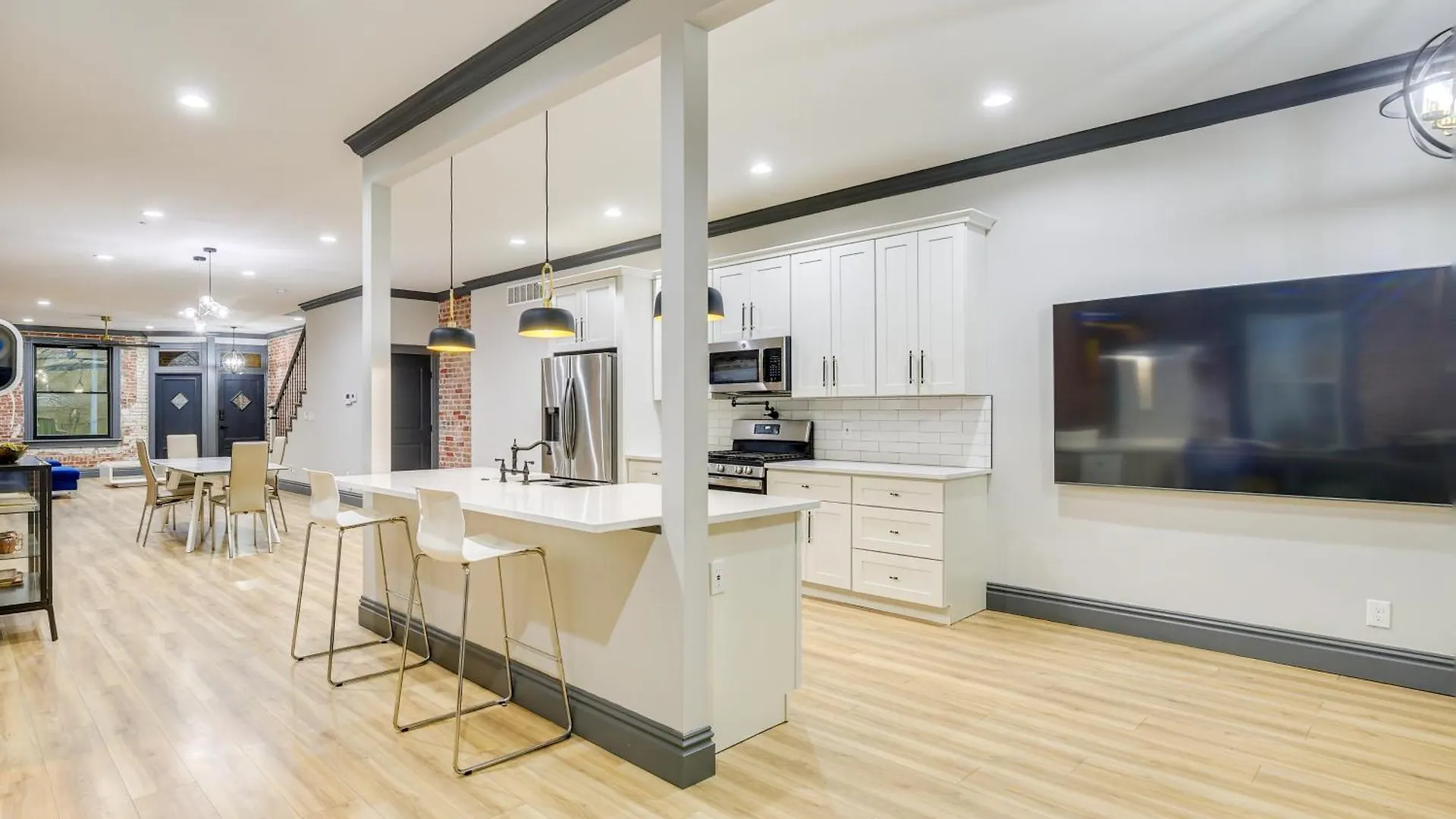 Walk To Gravois Park Nice Home With Garage Saint Louis